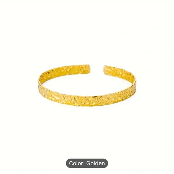 Delicate Hammered Texture Cuff Bracelet Stainless Steel 18K Plated Elegant Style - Picture 7 of 8